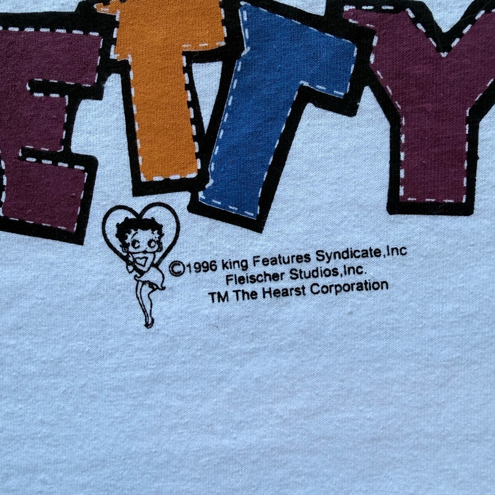 Vintage 1996 Betty Boop Daisy Flower Graphic Streetwear Tee - Picture 6 of 8
